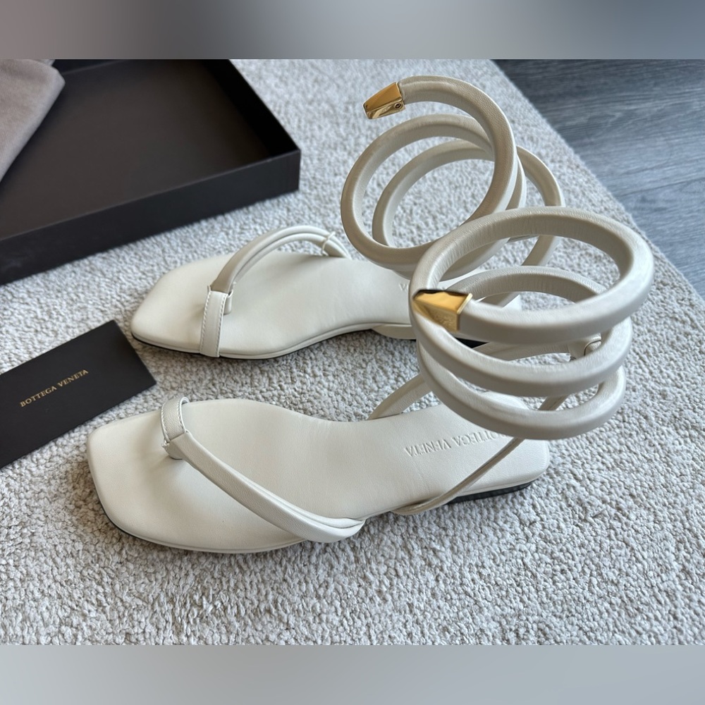 Bottega Veneta Napa Spiral Sandals 36, retail for $1600